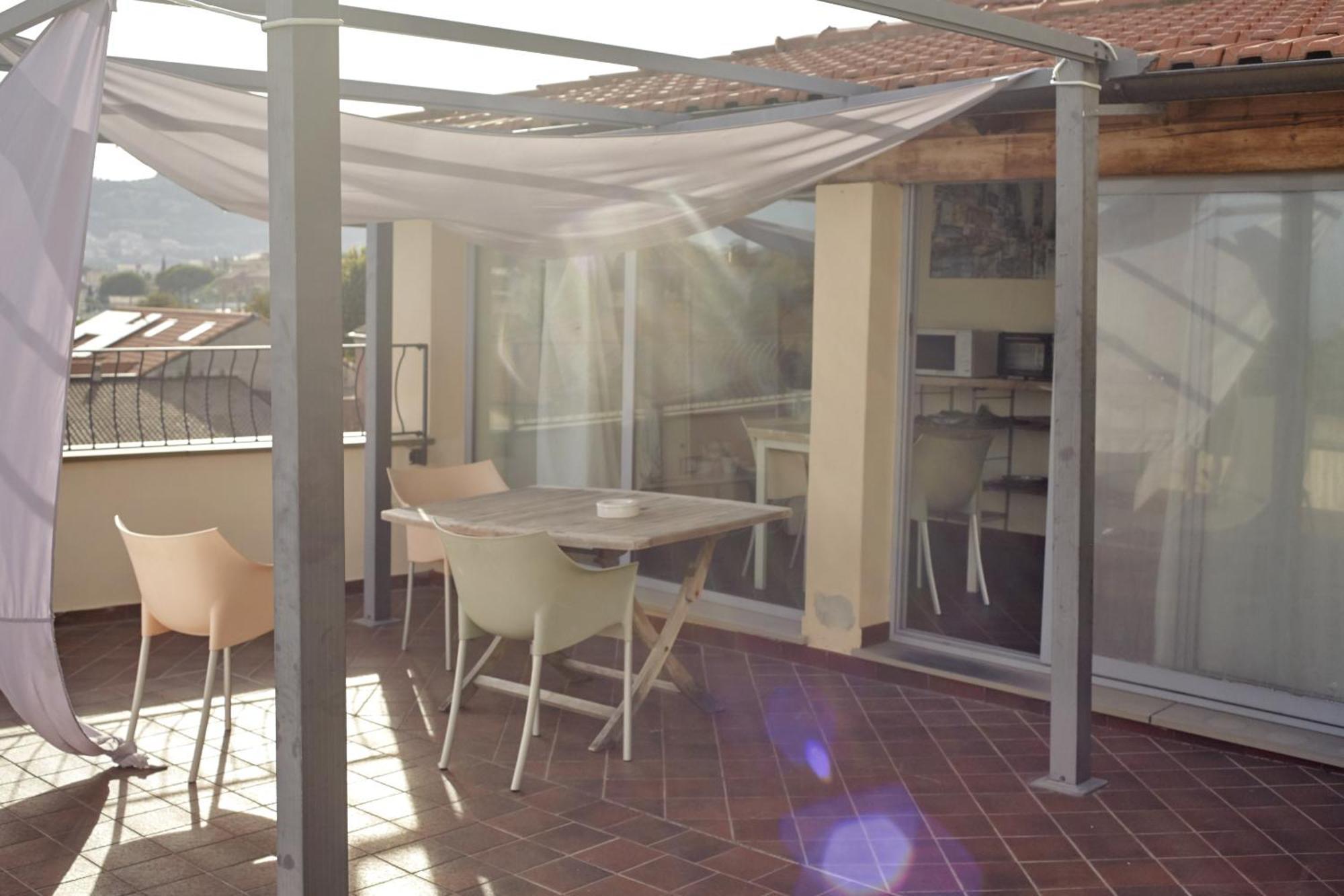 B&B Giardinidivale A 2 Chilometri Da Finale Ligure Borgio Verezzi Phòng bức ảnh